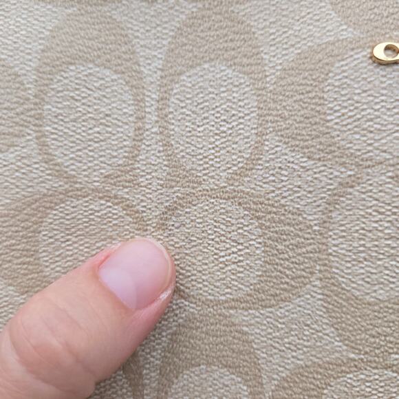 Coach Outlet F16109 Beige Double-Zip Wristlet in Signature Coated Canvas - Picture 4 of 15